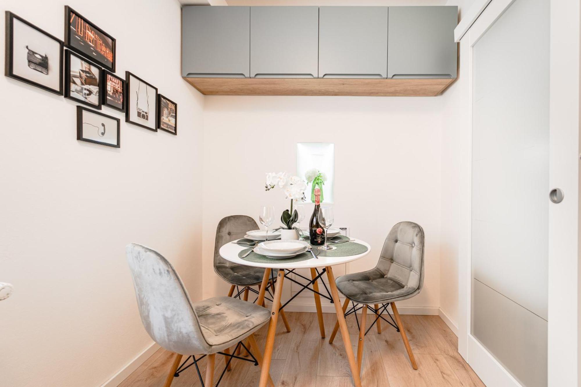 Central Athena Studio - Inima Pietei Unirii - By Openhouse Apartments Тимишоара Экстерьер фото